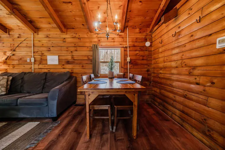 Comfort Tthree Cabin 2026 86040