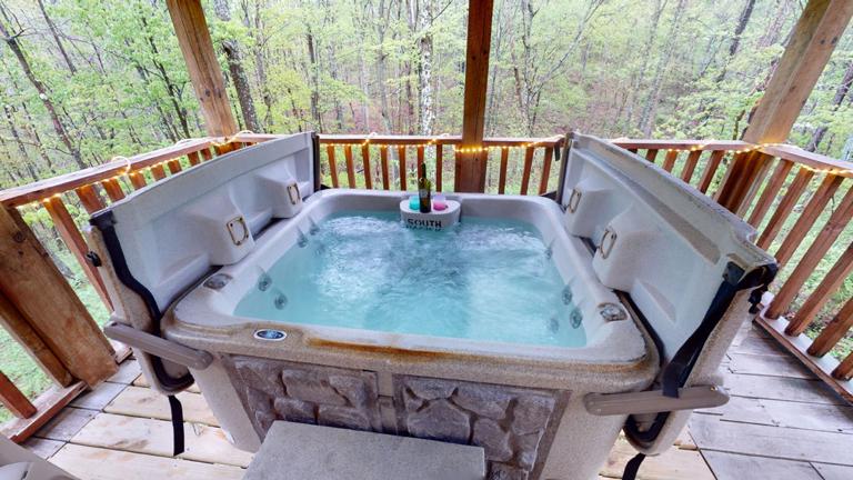 Comfort Two Cabin Comfort Two Cabin